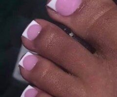 Amber (Female Escort) — Outcalls, Car Dates, Full Service - Image 3