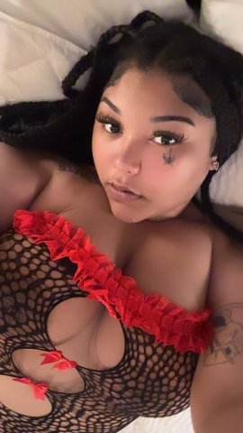 Reno, NV Female Escort — Incalls & Outcalls (Deposit/Lyft/Uber) - 1