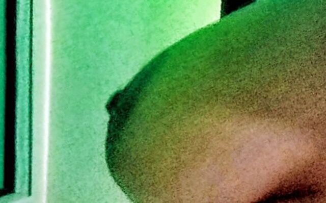  Detroit Female Escort — Facetime verification - 1