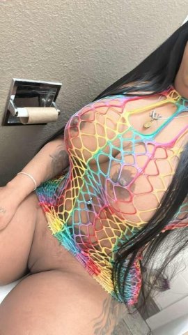Washington D.C. Nueva Chica Latina — Masajes calientes - 1