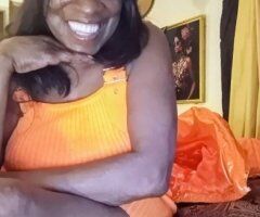 Portland, OR Older Lady Female Escort — Chocolate Drop - Image 6