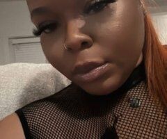Georgia Peach Escort — Half Hour 2 Pop & Full Body Massage Special - Image 6
