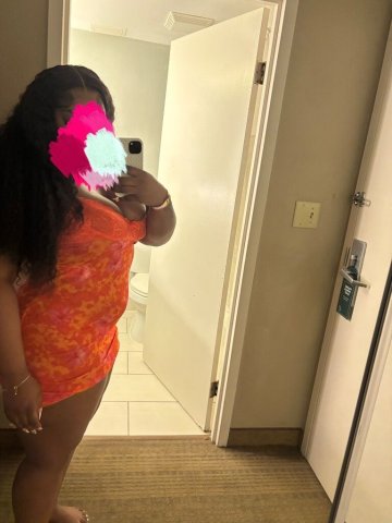 Washington D.C. Sweet, Classy Companion — Natural No BBL, Private Dinner Dates + Overnights - 1