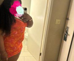 Washington D.C. escorts - Washington D.C. Sweet, Classy Companion — Natural No BBL, Private Dinner Dates + Overnights