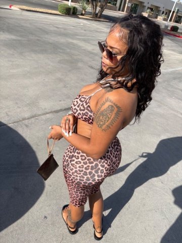 Bella — Discreet Dates, Tantric Massage & Lap Dances in Los Angeles - 1