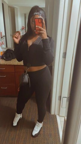 St. Louis, MO Female Escort — In-call B BJ & GFS with massage sessions - 1