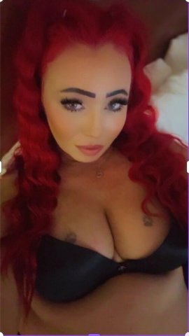 Ella Davine — Curvy Redhead Bombshell Thick & Tempting in Oakland/East Bay - 1