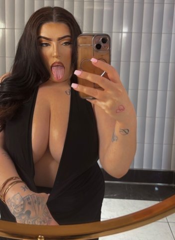 Las Vegas Female Escort — Facetime Show & Content Specials - 1