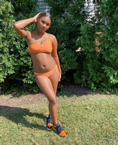 Richmond VA Escort — QV1 Specials, Full Night 150/200/600-22 - 1