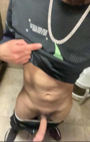 Kansas City Male Escort — 21 Yr Dominant Top - 1