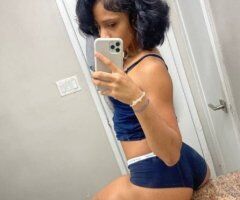 Queens escorts - Queens Slim Female Escort — Sensual Massages, Dominatrix & Pegging