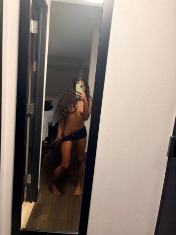 Manhattan Female Escort — Instagram Sex Chat - 1