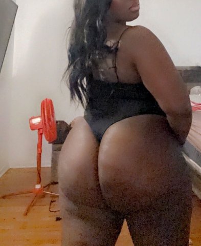 Austin TX Morning Stress Relief with Big Booty Melanie - 1