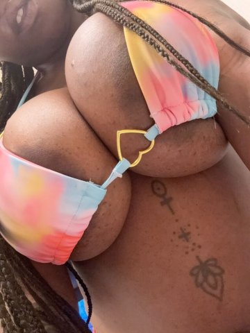 Hershey Pink in Columbia, South Carolina — Incall & Outcall - 1