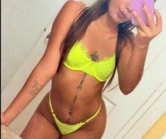 San Francisco escorts - Petite escort en San Francisco — mamada y sexo seguro