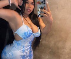Keys escorts - Keys, FL  420-Friendly Curvy Chocolate Energy Escort (26+)