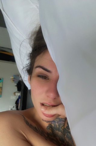 Newport News, Virginia Russian Girl — Discreet Escort for Face Time - 1
