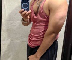 New York City escorts - New York City Male Escort — thick encounters with females or couples