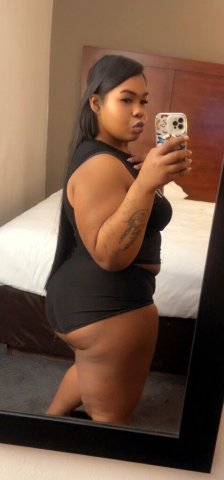 Northern Virginia Busty New Escort — Outcalls & Overnight Specials - 1