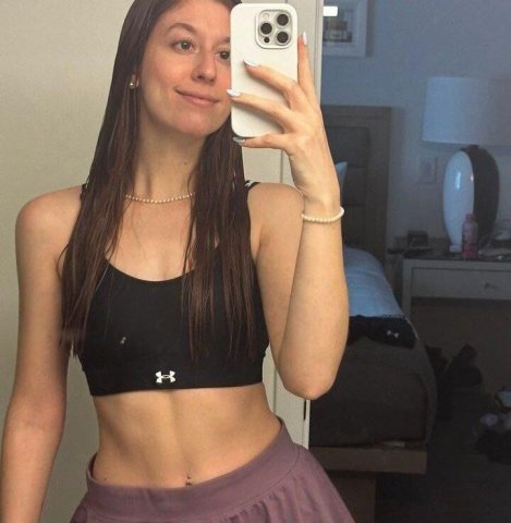 Rockford, IL Female Escort — Soft-soul vibe - 1