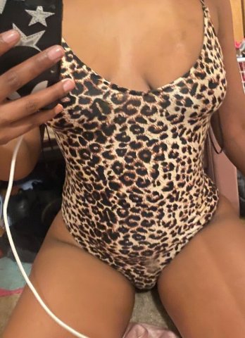 Denver Young Experienced Escort — Outcalls, No Incall - 1