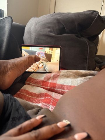 Akron/Canton Throat Goat 22 — Discreet GFE Outcall Services - 1