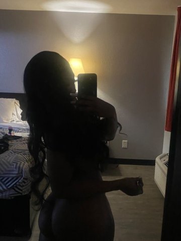 Kenzy — Upscale Female Escort (Outcalls & Incalls) — Kansas City - 1