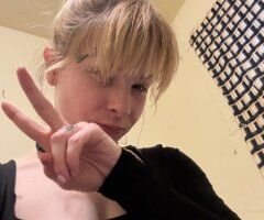 San Francisco Petite, Tattoed Dancer (26) — Incalls Only - Image 3