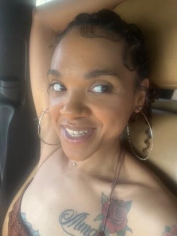 North Jersey Female Escort — Incall & Outcalls - 1