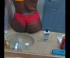 Waterpark Special (25) — St. Louis Female Escort - Image 4