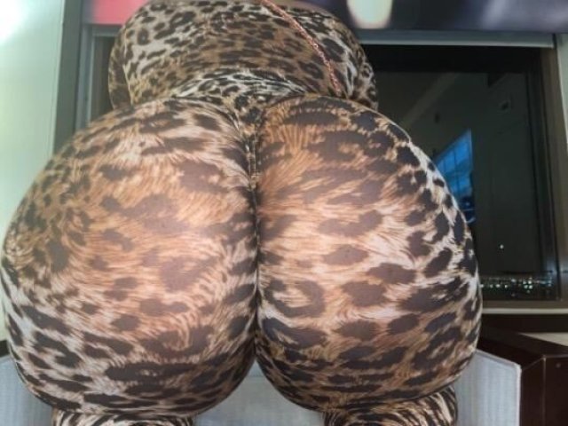 Modesto CA Female Escort — Nuru Massage & Deep Throat Super Head - 1