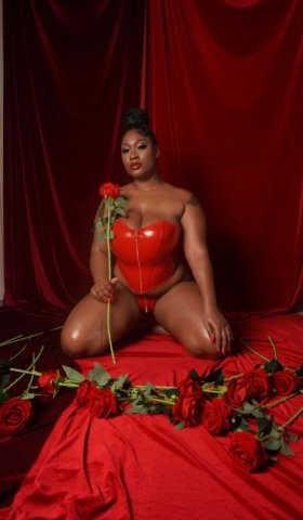 San Diego Female Escort — Incall massage (Sensual Full Body, Russian & Greek) - 1