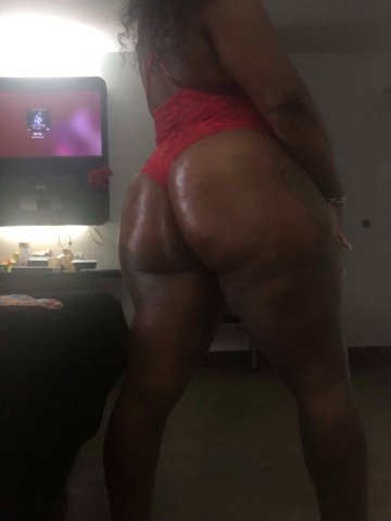 Dallas, TX Sweet Chocolate Juicee Snack & Full Service — Real Pics - 1