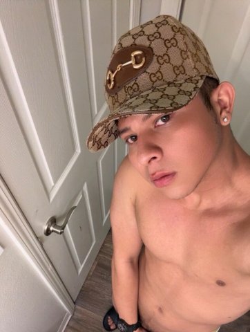 San Francisco Male Escort — Host & Outcall - 1