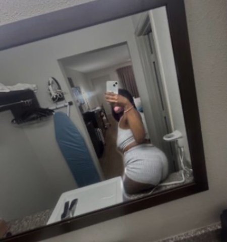 Austin, TX Pretty Black Escort — Pegging & 30-Min Massage (Happy Ending) - 1