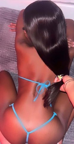 Denver Fetish-Friendly Face Fuck & Content Booking (Outcall Deposit) - 1