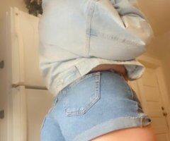 Minneapolis/St. Paul Outcall Female Escort — Facetime, Content & Erotic Massage - Image 8