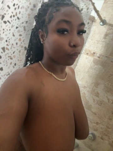Tampa Female Escort — In-calls only, big boobs, tattoos - 1