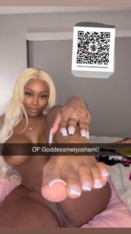 Springfield IL Panamanian Female Escort — Outcalls, multi-hour overnights, massages - 1