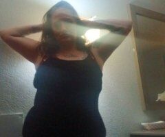 Oklahoma City Outcall & Car Visit Throat-Focused Female Escort - Image 4