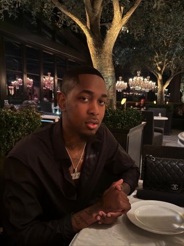 Winston-Salem Male Escort — Incall/Outcall, FaceTime shows, massages & role play - 1
