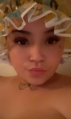 Look Me in My Eyes & Bust on My Cheeks  (24) - 1