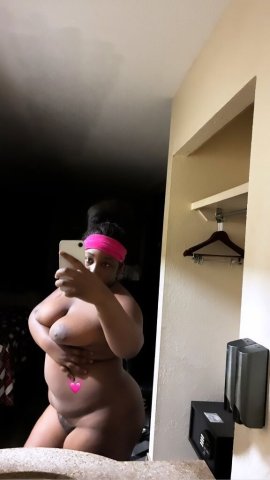 North Mississippi 22 — Sloppy Head & In/Outcall Female Escort - 1