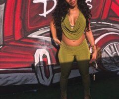 Baton Rouge escorts - Sweet Looks & Playful Fun — Baton Rouge Female Escort (Quick Visits, 1–2 Hours)