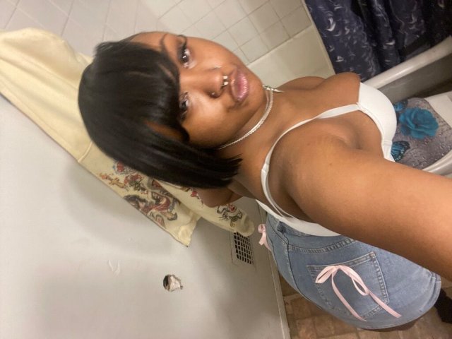 Southfield Incalls & Outs — QV/Ss Special, Duo Head & P*ssy Services - 1
