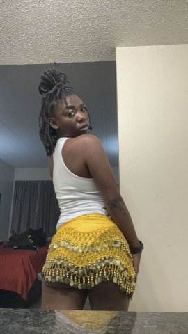 Chicago Female Escort — Outcalls/Incalls for Threesum Thursday - 1