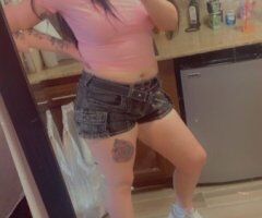 Louisville KY Curvy Escort with Tattoos, Long Hair & Piercings - Image 6