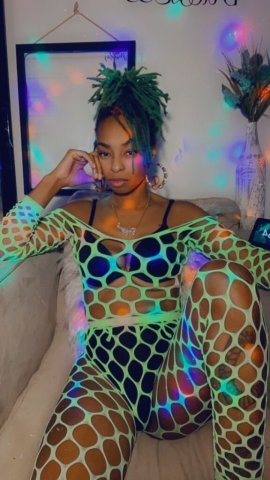 Denton, TX Private MILF Ebony Companionship — 2 Girl Shows - 1