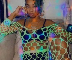 Denton escorts - Denton, TX Private MILF Ebony Companionship — 2 Girl Shows