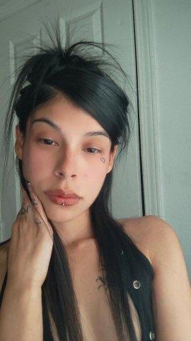 Fresno Female Escort — 4'11 petite, throat-focused (28) - 1